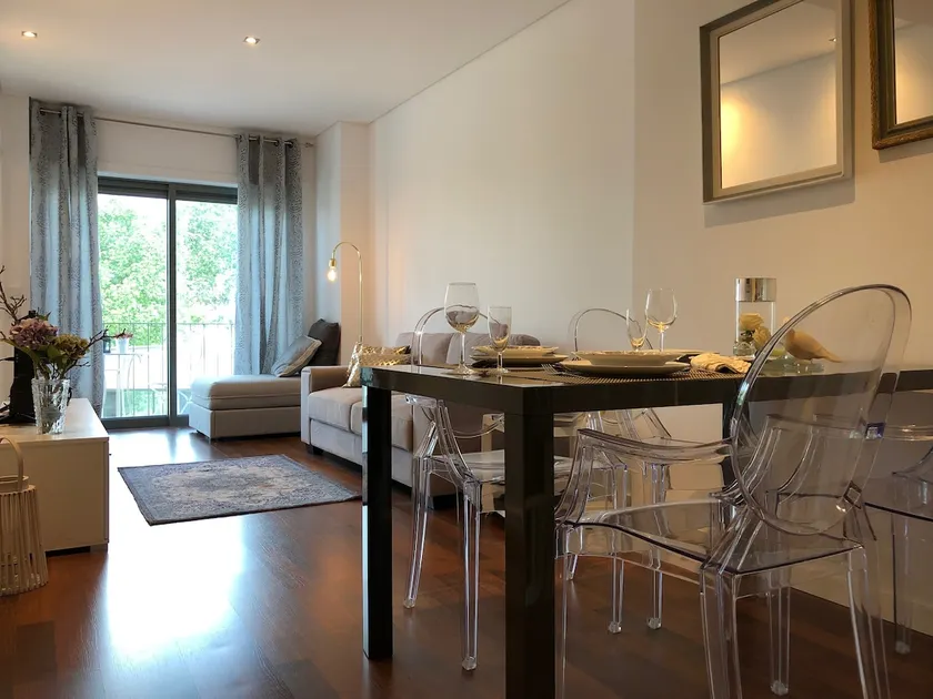 Deluxe Apartment - Aveiro Train Station, Center - Image 1