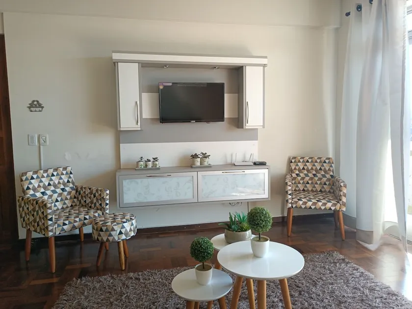 2 Bedroom Apartment on the Border - Image 1