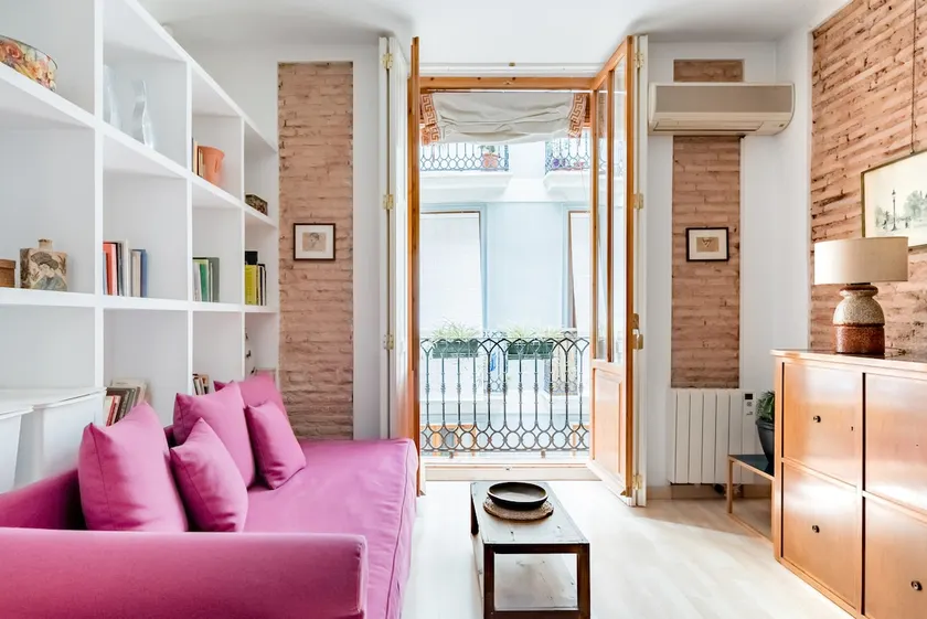 Relax into Loft Living at a Mid-Century Urban Retreat - Image 1