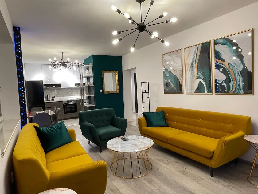 EVA Chic Urban Retreat /CityCenter+Free Parking - Image 1