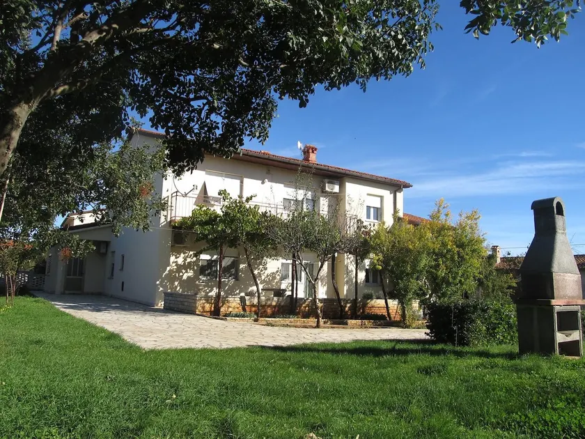 Big apartment in Liznjan,Apartment Valentina,quiet - Image 1