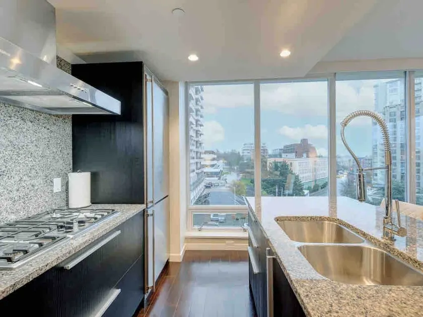 Waterfalls Hotel: Calm Waters Suite - Image 1