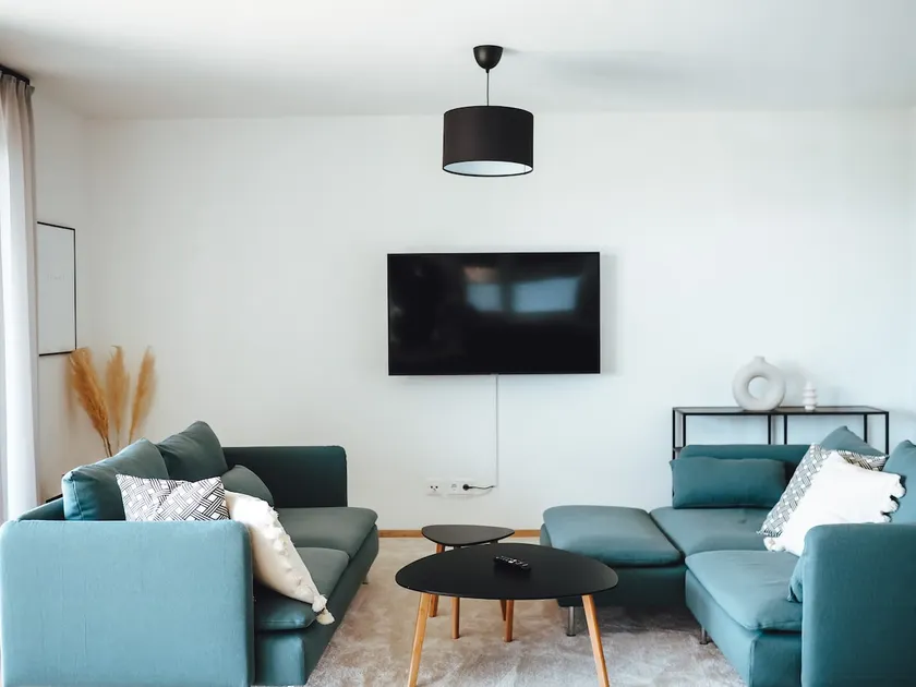 Lake view & terrace! Modern apartment 96 sqm - Image 1