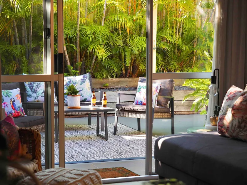 Leafy beach sanctuary in the heart of Noosa Heads - Image 1