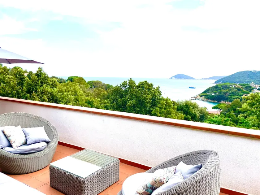 Delightful hus med fantastisk udsigt - Image 1