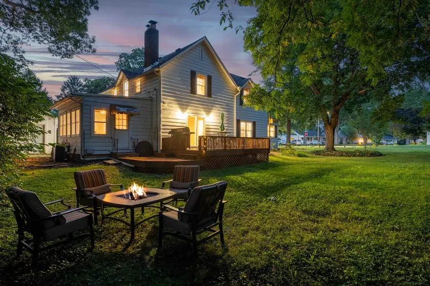 *Charming Westside Home Close to BSU & IU Health* - Image 1