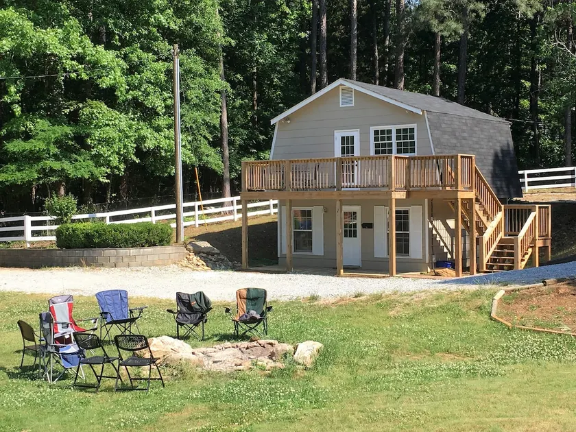 *EverBe Cottage*Peaceful Retreat-5 mins from city! - Image 1