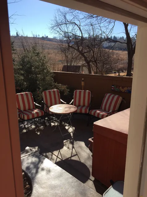 Private retreat w/ hottub & fire pit near Red Rock - Image 1