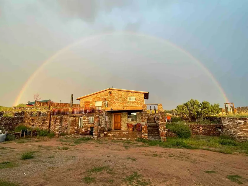 La Bonita ~ Sweet Abiquiu Guest Cottage - Image 1