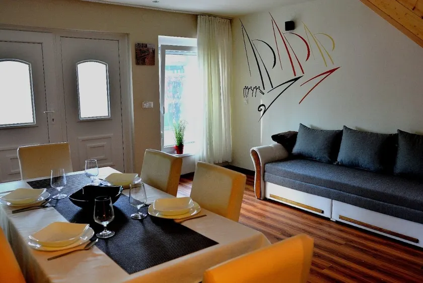 Room4U Apartment - Image 1