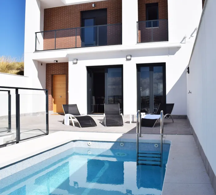 Magnificent house with private pool in Granada - Image 1