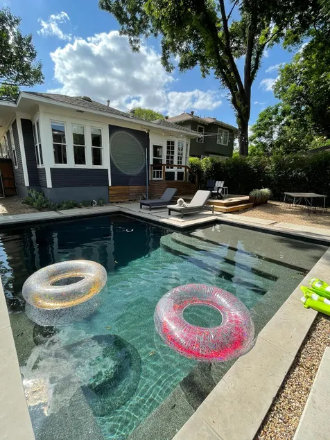 Bishop Arts Boho craftsman with POOL! - Image 1