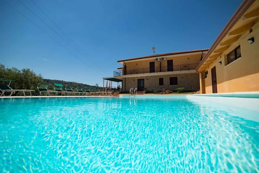 Villa Sansivieri - Image 1