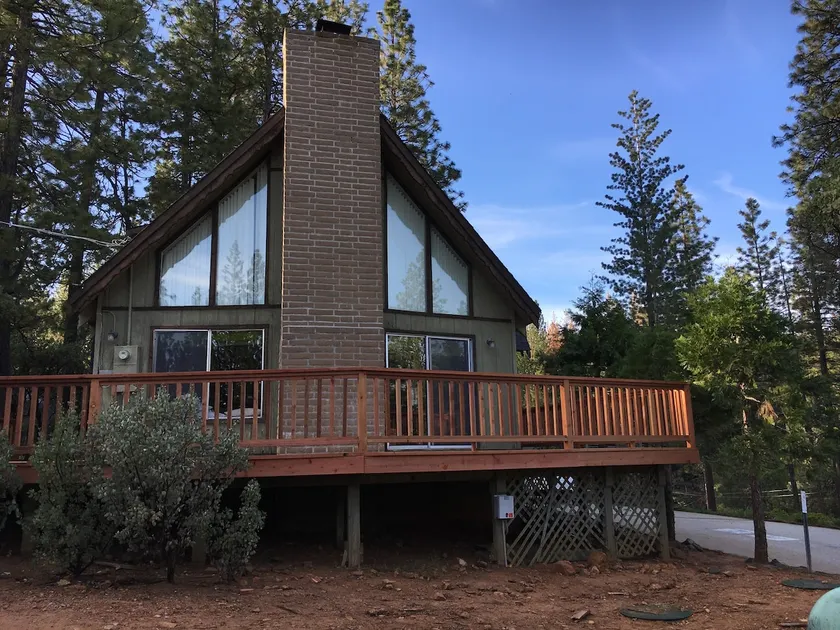 Blue lake Springs Mountain Cabin - Image 1