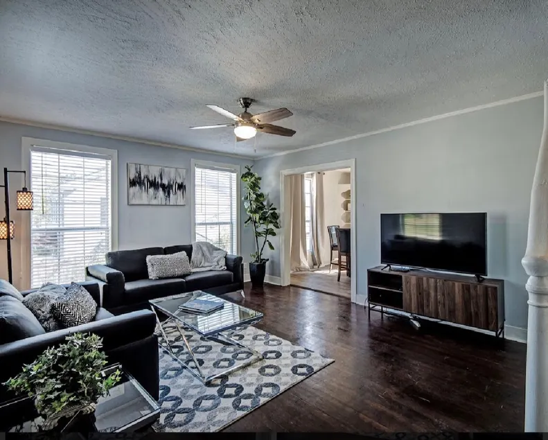 Fondren: Modern Magnolia - Image 1