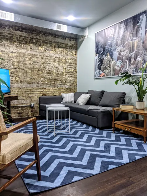 Heart of Walkers Point | 3BR | Spa Shower | AC - Image 1