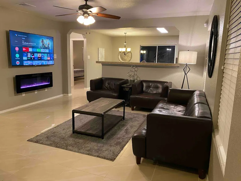3 bedroom 2bath by JW Marriott 281 TPC fenced yard - Image 1