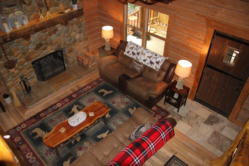 Hemlock Hideaway Luxury Log Cabin in private woods - Image 1