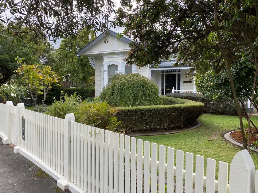 Albion Gardens - Mins to City - Free EV charging - Image 1