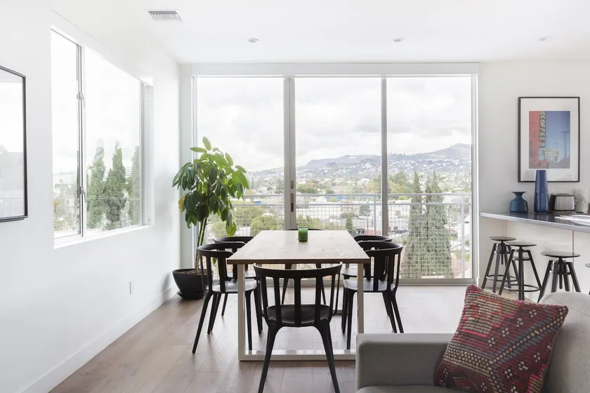 Exquisite Views from a Contemporary Home in Silver Lake - Image 1