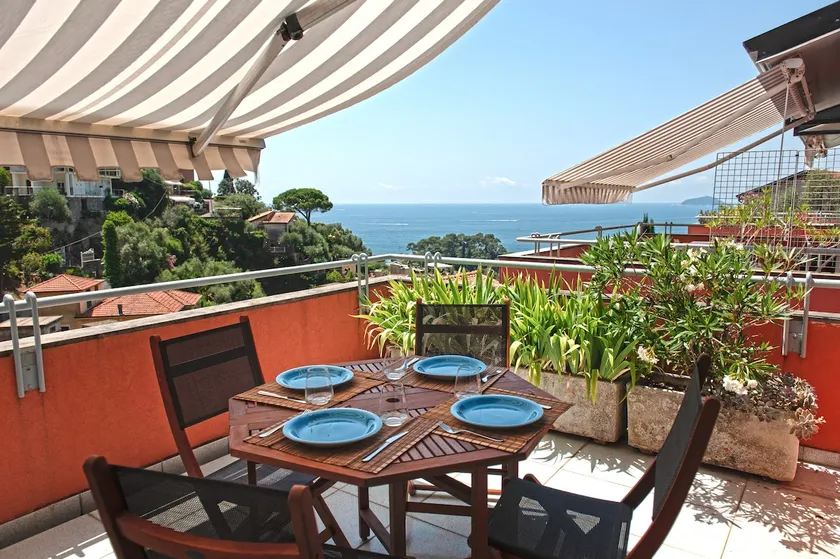 The Terrace overlooking the Bay - Fiascherino - Image 1