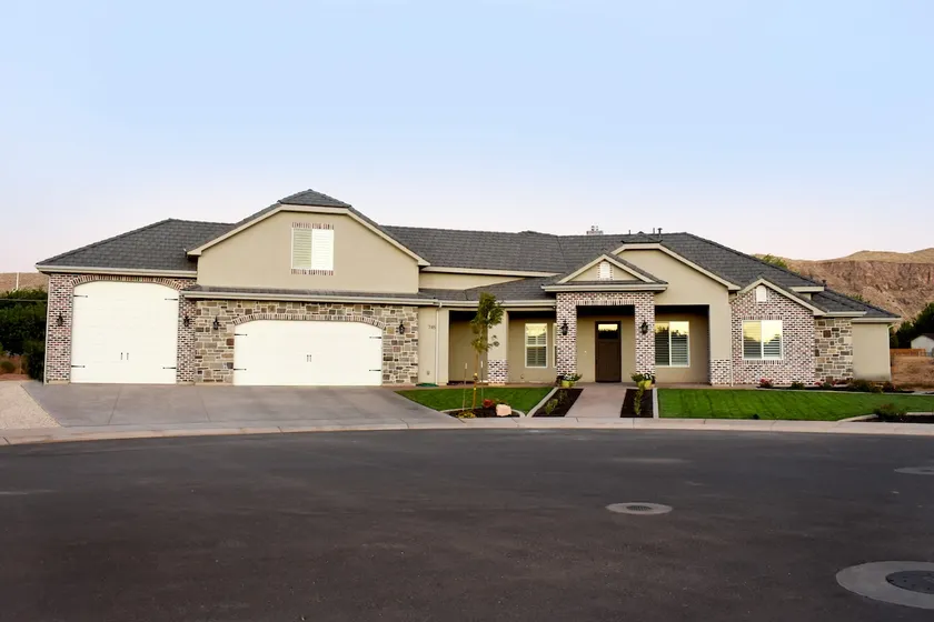 Greater Zion Retreat- New Apt w/ Private entrance - Image 1