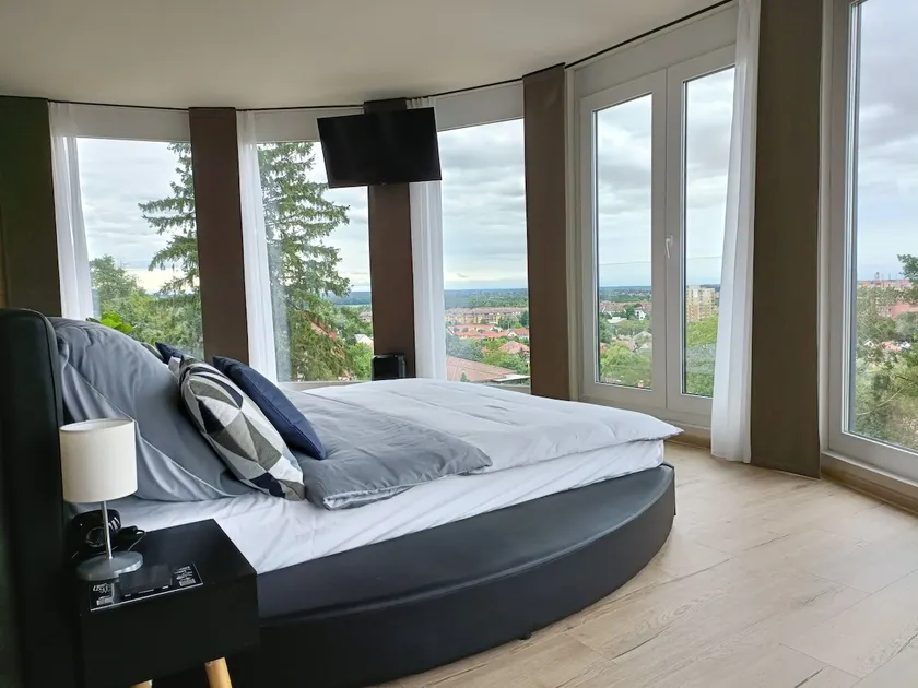WEST Panorama Penthouse - apartment with a fantastic view of the city - Image 1