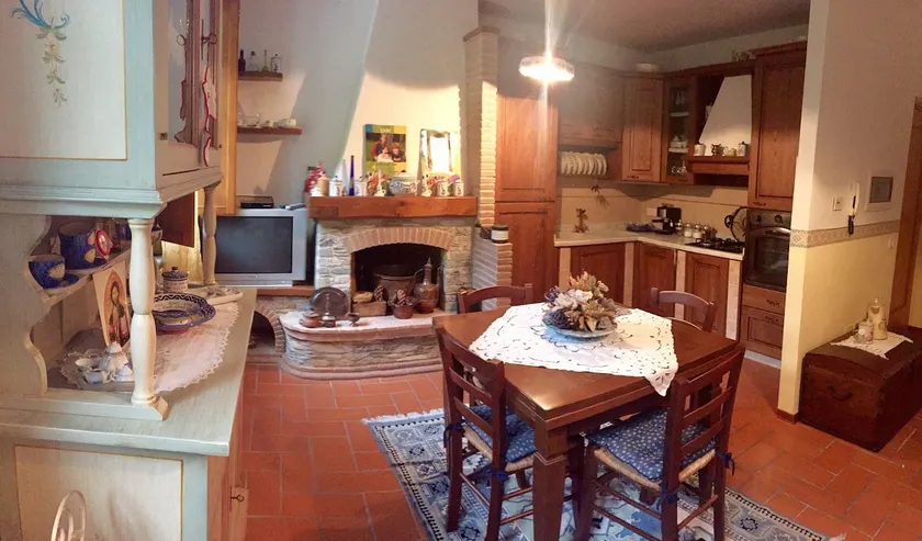 Chichi and Lory's house,Mare Monti Versilia. - Image 1