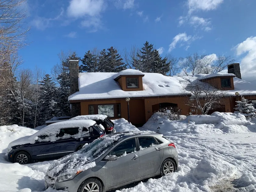 Recently remodeled! Forest Cottage w/ A/C, Slopeside at Bretton Woods Ski Resort - Image 1