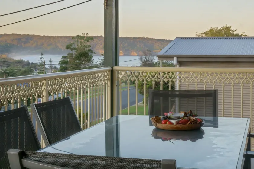 The Beach Retreat Eden - Image 1