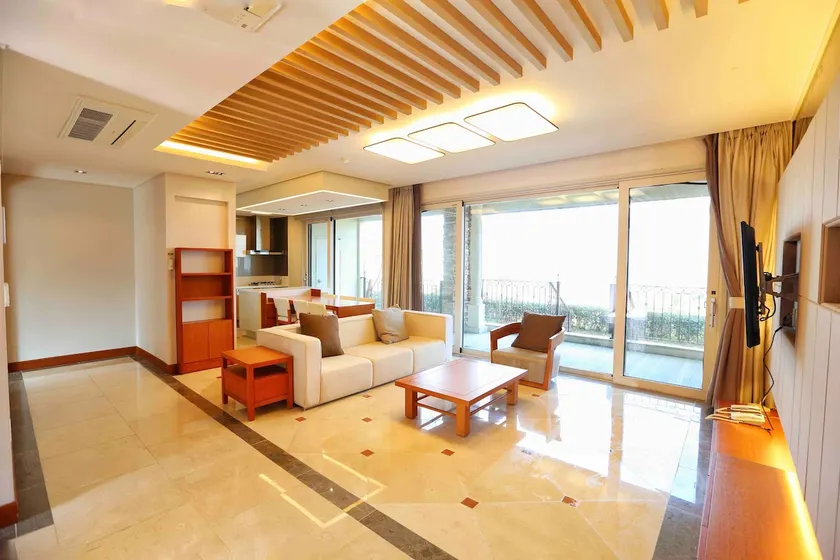 Hallim-eup Y Recreational Luxury Resort/50 pyeong/3 rooms + 2 bathrooms + spacious living room - Image 1