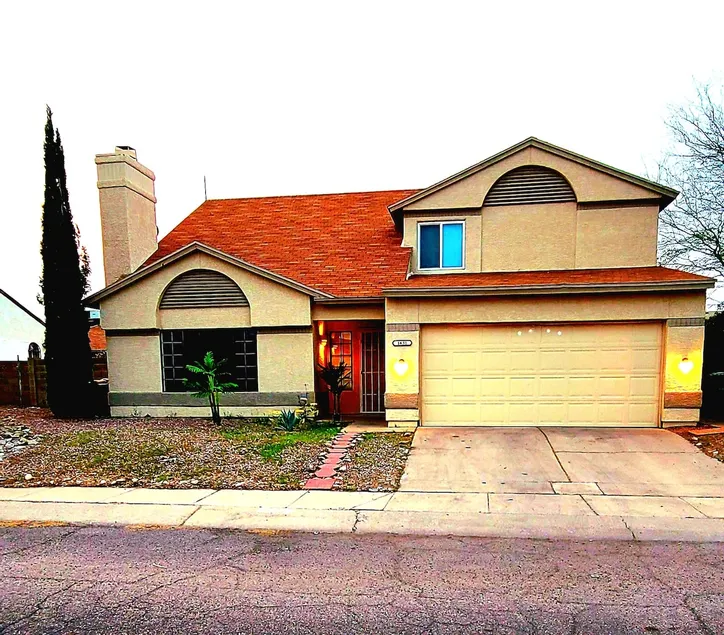 Cheerful home in Tucson - Image 1