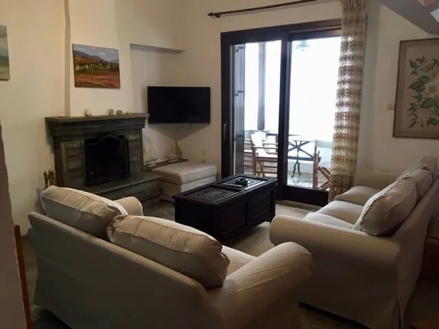 3 Bedroom Home - Image 1