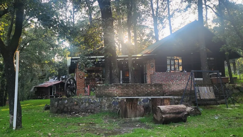”La Floresta” Cabin - Image 1