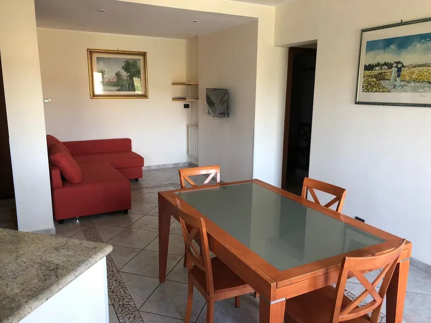 Marco Simone Golf Guest House - Image 1