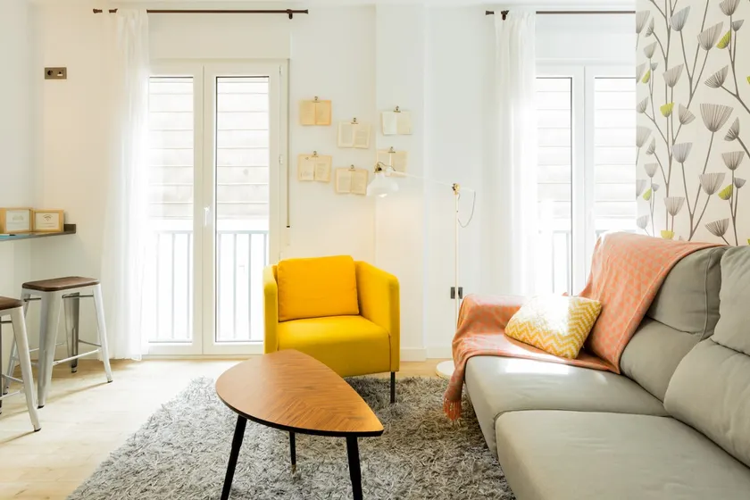 Nordic-style apartment near Granada Cathedral - Image 1