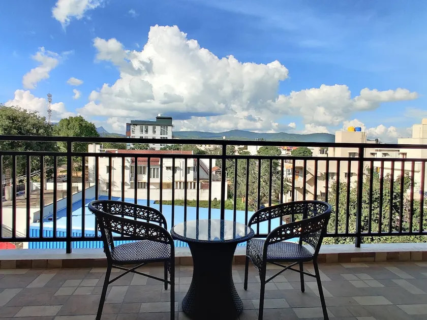 SS LUXURY Comforts-Two bedroom - Image 1