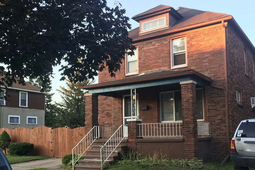 3bd House! Driveway! Near I75, Detroit River - Image 1