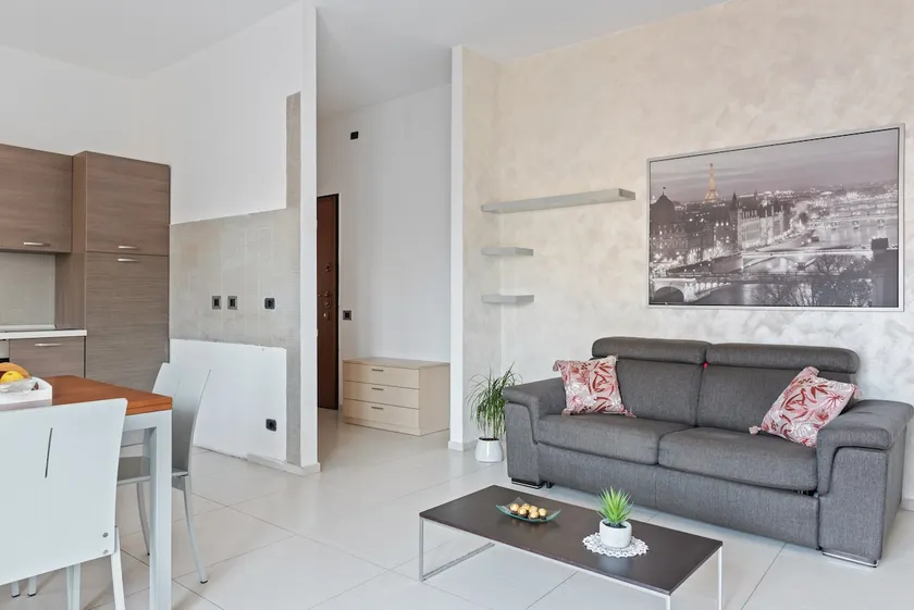 Modern and new apartment in Brianza - Image 1