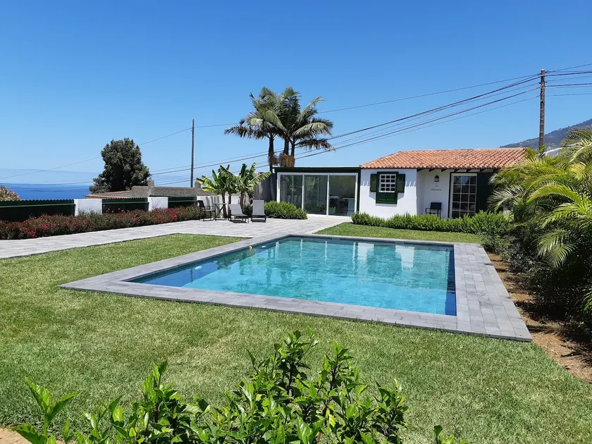 Romantischer Kurzurlaub, Luxus-Ferienhaus mit großem beheiztem Privatpool - Image 1