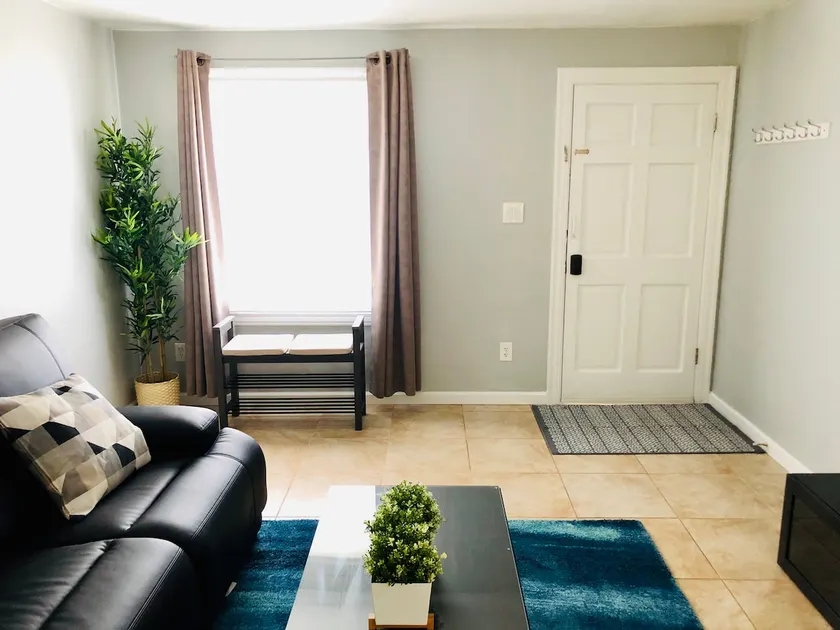 GREAT DEAL! Newly Furnished - Close to Airport - Image 1