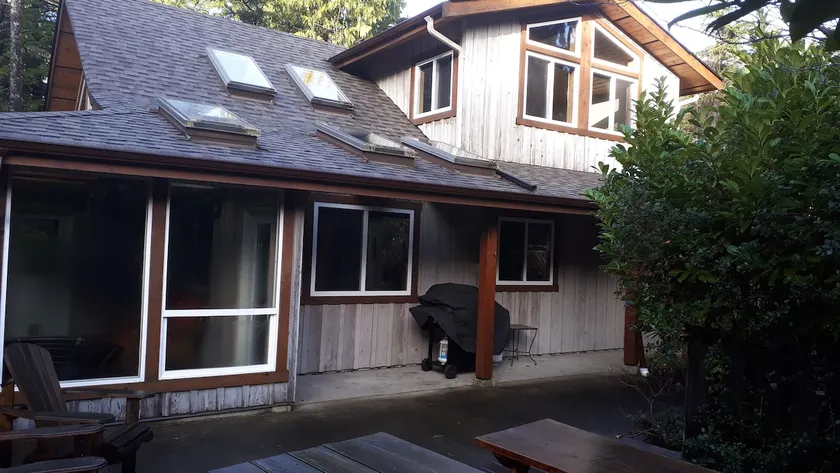 Cox Bay Cabin (across from Cox Bay with hot tub) - Image 1