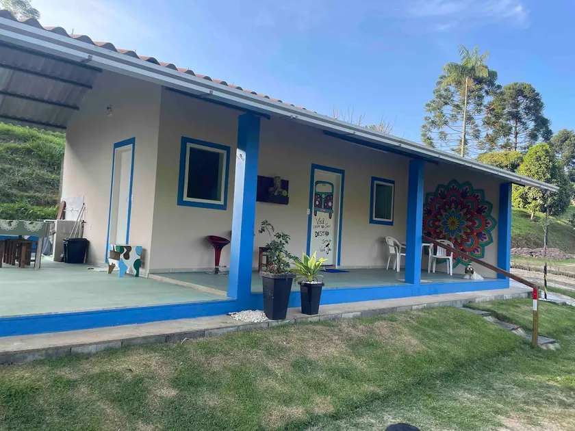 Casa de Campo Patrimônio da Penha (blue house) - Image 1