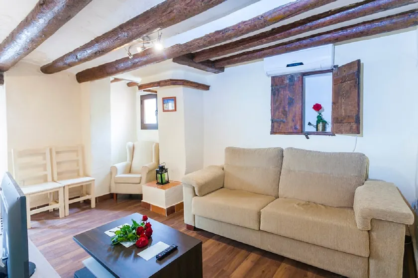 Comfortable Standard Apartment - Image 1