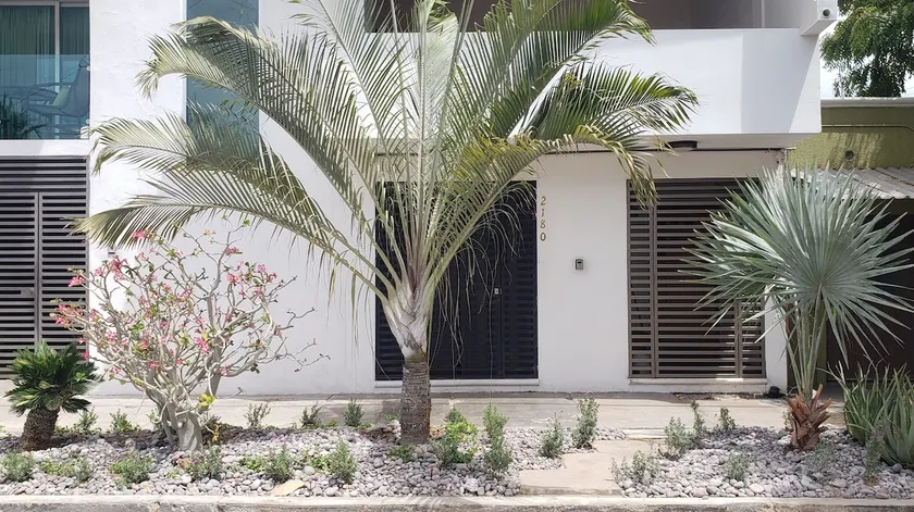 #1. Accommodation near the pier. - Image 1