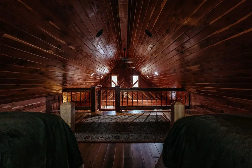 Woodland Cabin in Tunnel Hill, 3 Nights For 2! - Image 1