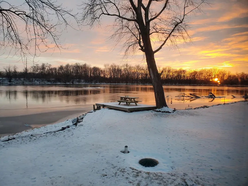 Rock River Escape - Image 1