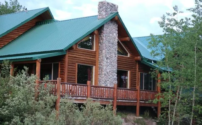 Edgewater Cabin at Anglers - Image 1