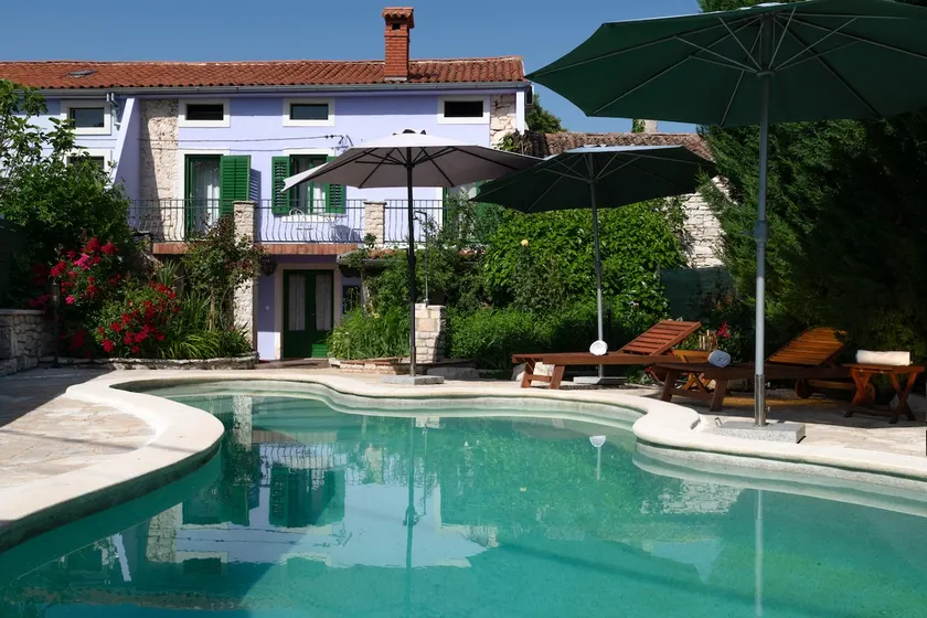 Traditional Istrian houses 'Ladonja', with swimming pool and jacuzzi - Image 1