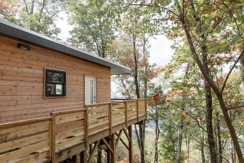 Terrace - Stunning Views Floating among the Trees - Image 1